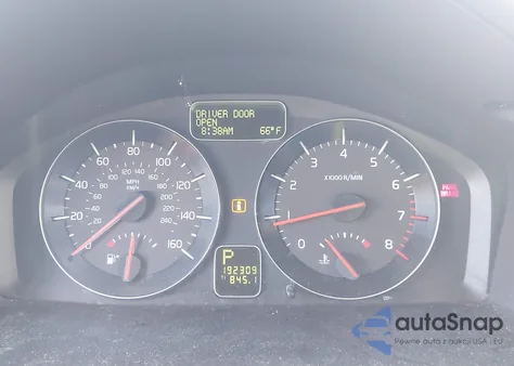 2011 Volvo S40 T5/T5 R-Design из США, поврежденный, VIN YV1672MS7B2547152